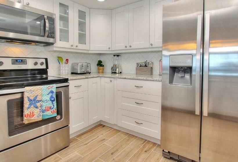 شقة 3 غرف, Sea Gate Resort Condominiums