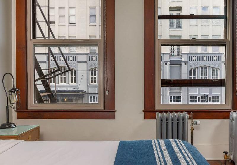 Номер Стандарт, Commodore