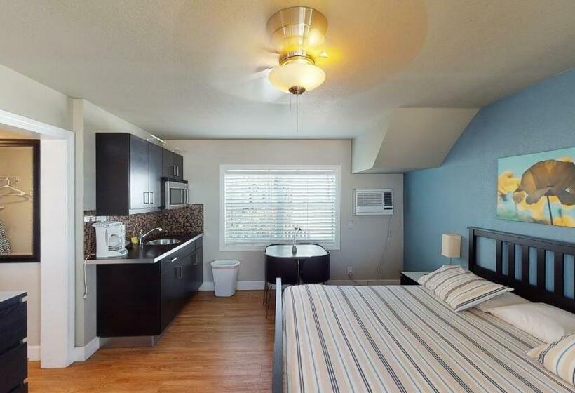 디럭스 스튜디오, Sun Beach Inn