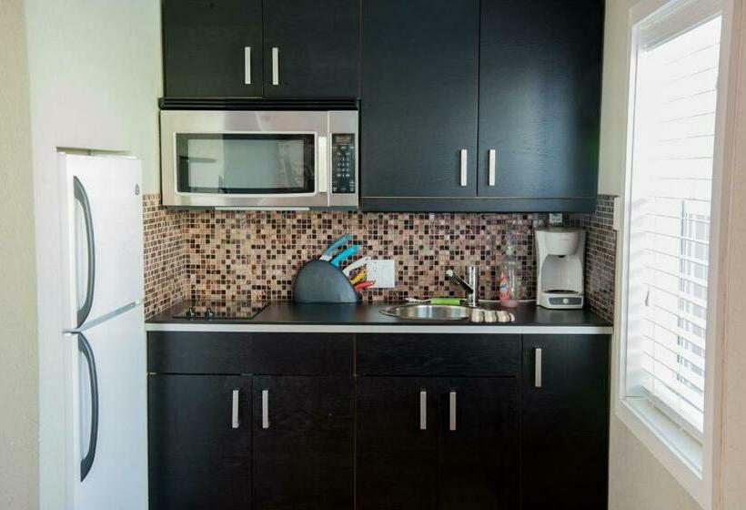 디럭스 스튜디오, Sun Beach Inn