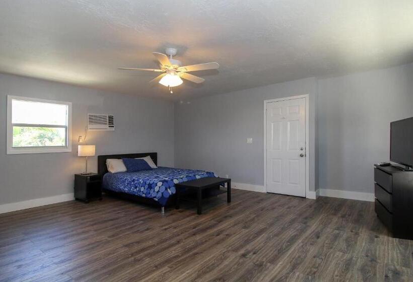 스위트, Sun Beach Inn