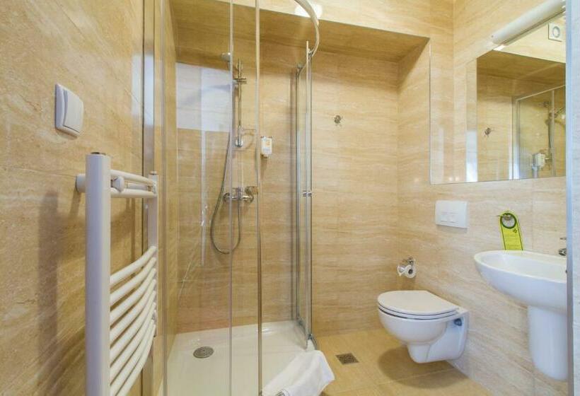 اتاق استاندارد, Tatra