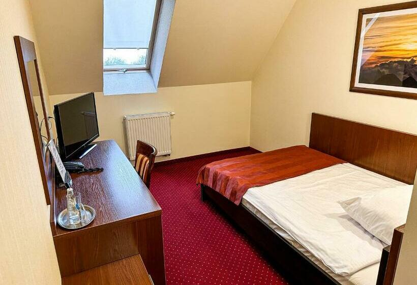 اتاق استاندارد یک تخته با بالکن, Tatra