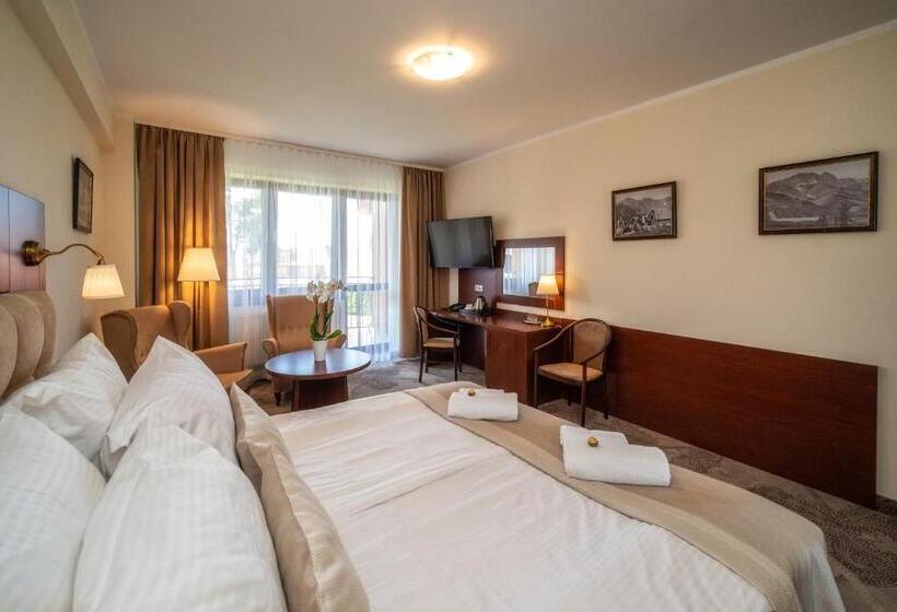 اتاق سوپریور با تخت بزرگ, Tatra