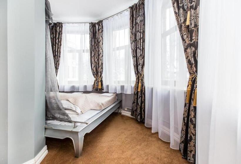 חדר סופריור, Willa Excelsior