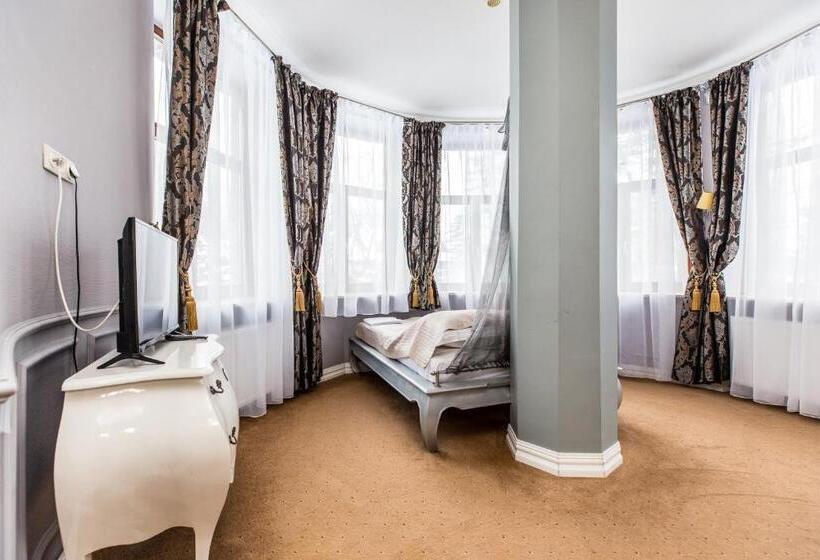 חדר סופריור, Willa Excelsior