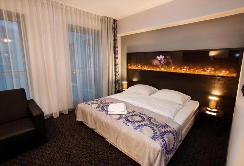 اتاق راحتی یک تخته, Zimowit