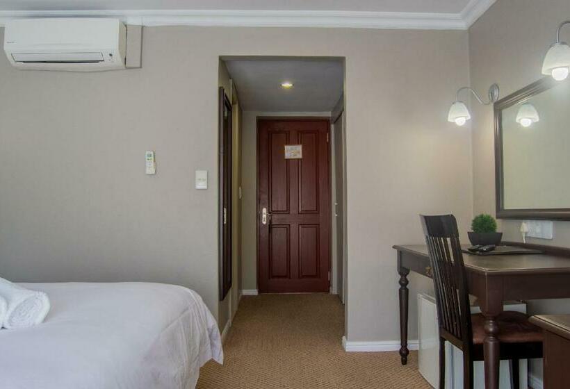 デラックススタジオ, Ruslamere Hotel And Conference Centre