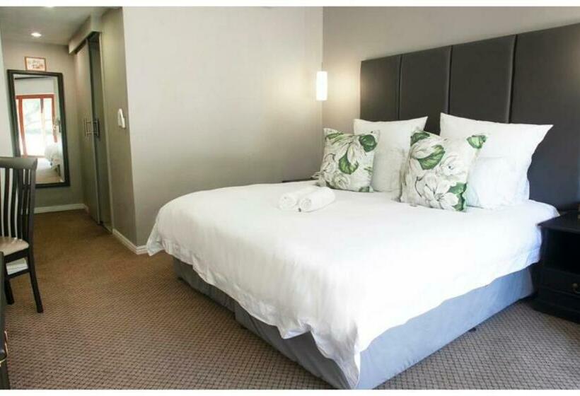 إستوديو قياسى, Ruslamere Hotel And Conference Centre