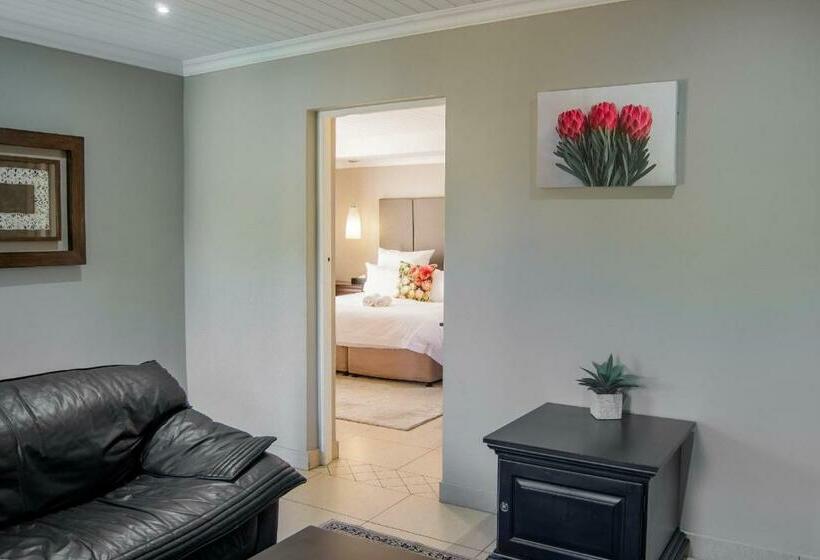 エクゼクティブスイート, Ruslamere Hotel And Conference Centre