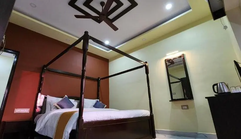 Sviitti, Aashrayam Hotels And Resorts