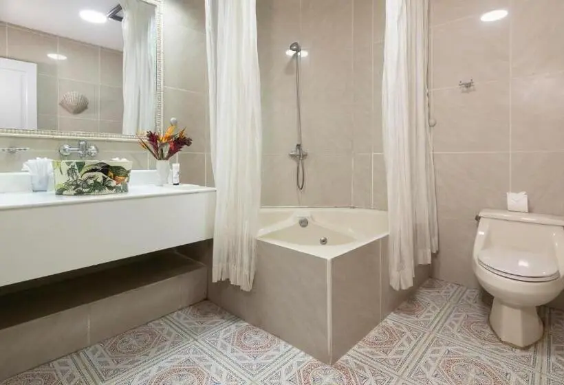 ファミリールーム, Layan Hotel & Spa