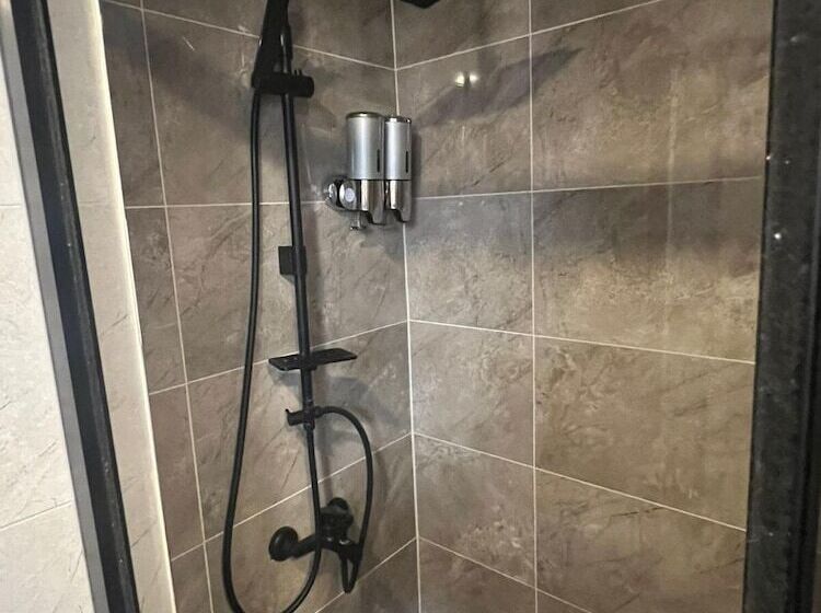 اتاق لوکس با چشمانداز دریا, Demhat Hotel Old City