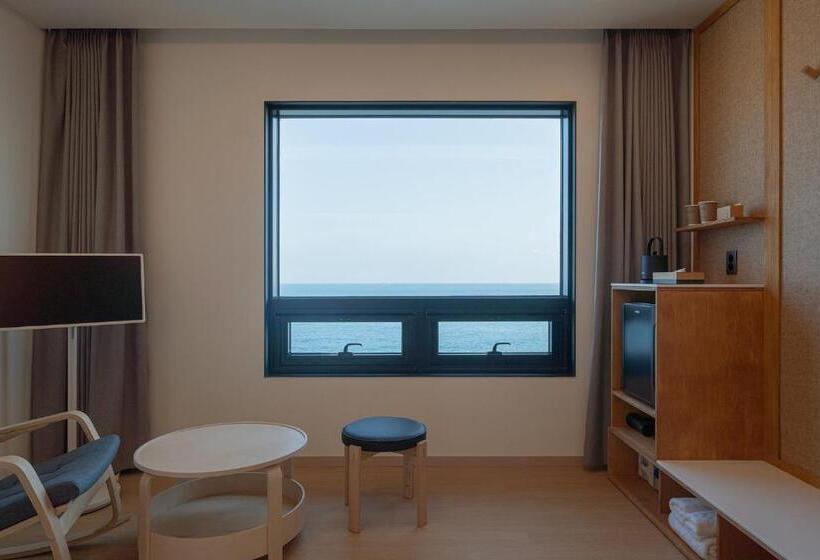 Полулюкс Вид на Море, 701 Gyeongju