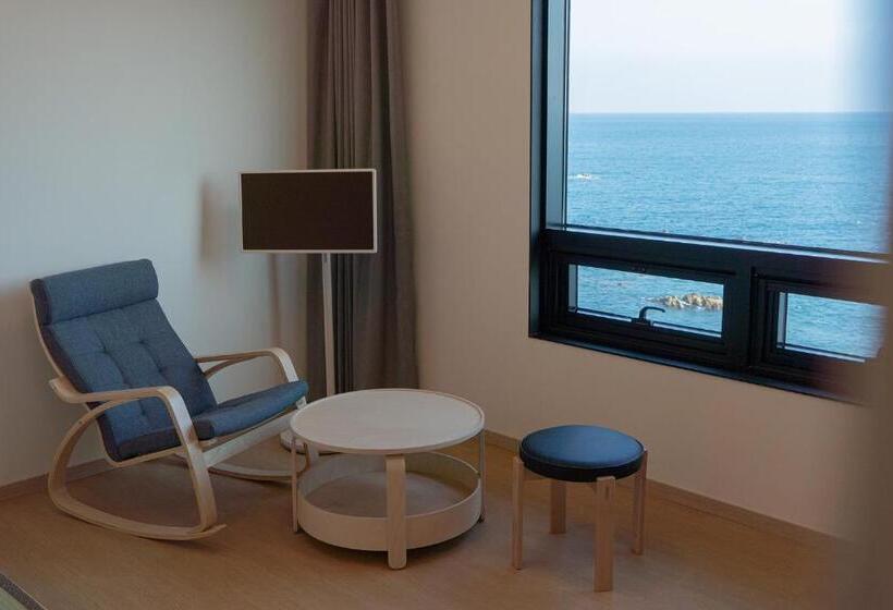 Полулюкс Вид на Море, 701 Gyeongju