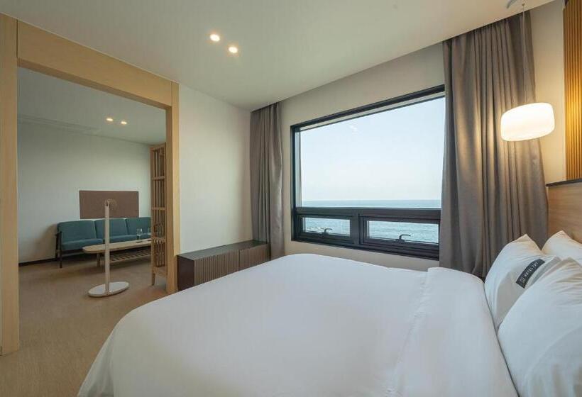 Люкс Премиум Вид на Море, 701 Gyeongju