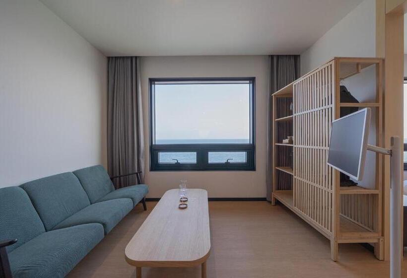 Люкс Премиум Вид на Море, 701 Gyeongju