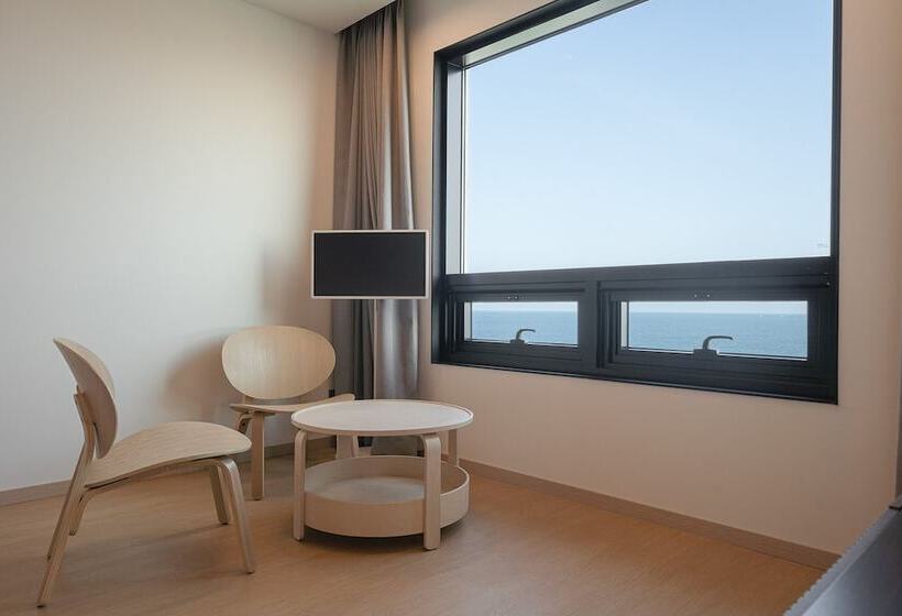 Family Suite, 701 Gyeongju