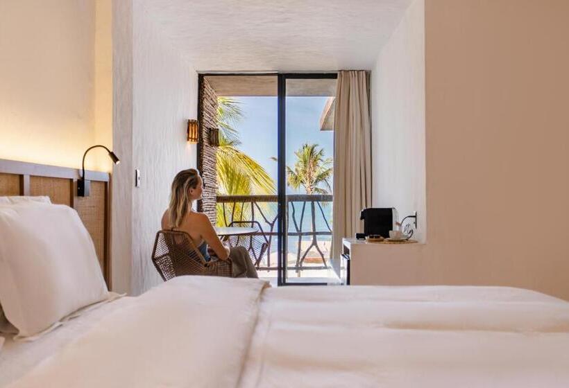 סוויטה עם בריכה, Apenunga Eco