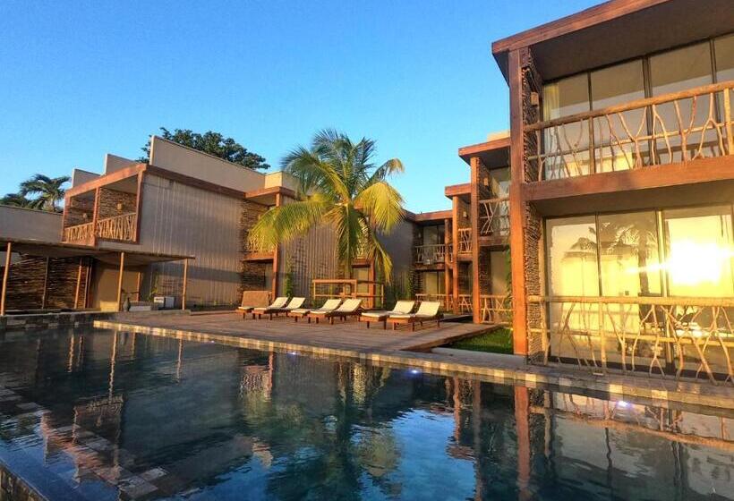 סוויטה עם בריכה, Apenunga Eco