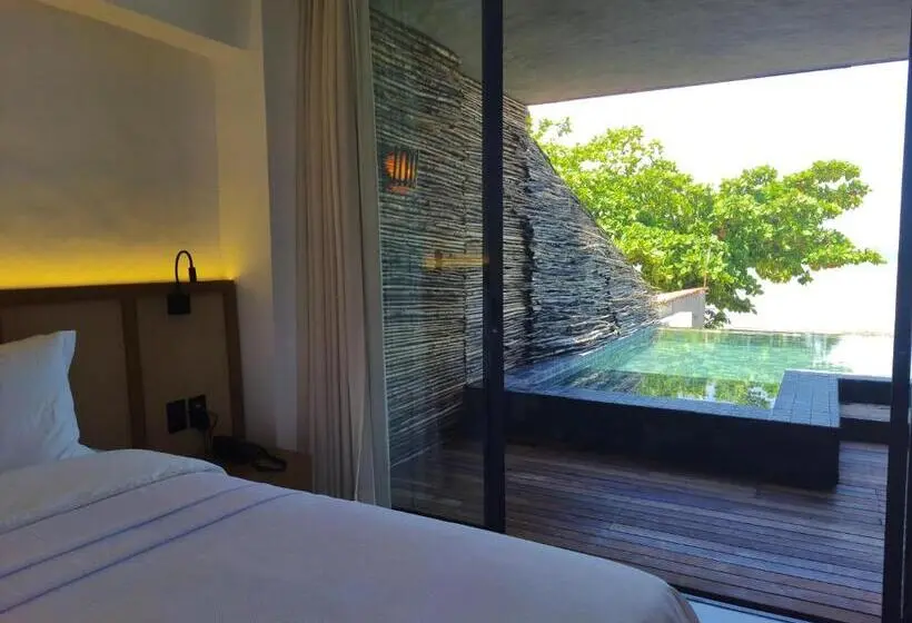 Suite with Pool, Apenunga Eco