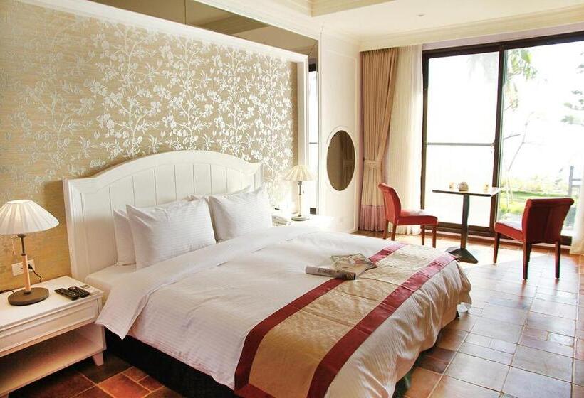 اتاق استاندارد با بالکن و چشم‌انداز دریا, Kenting Moli Bay Seaview Resort
