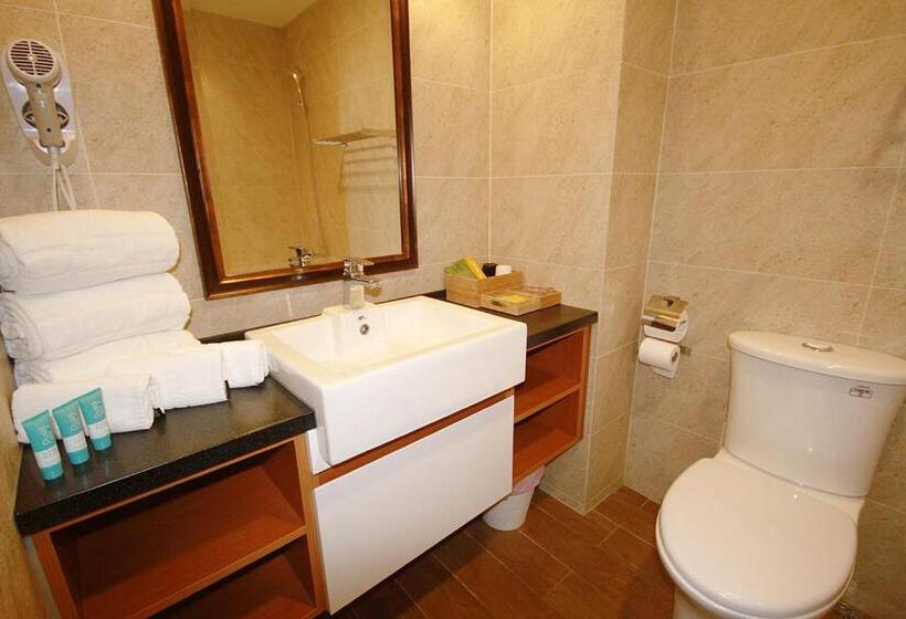اتاق استاندارد چهار تخته با چشم‌انداز دریا, Kenting Moli Bay Seaview Resort