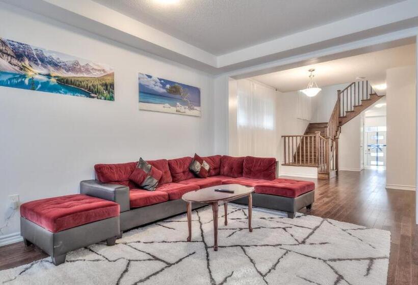 فيلا سوبيريور غرفة نوم واحدة, Luxury Villas In Ajax And Scarborough