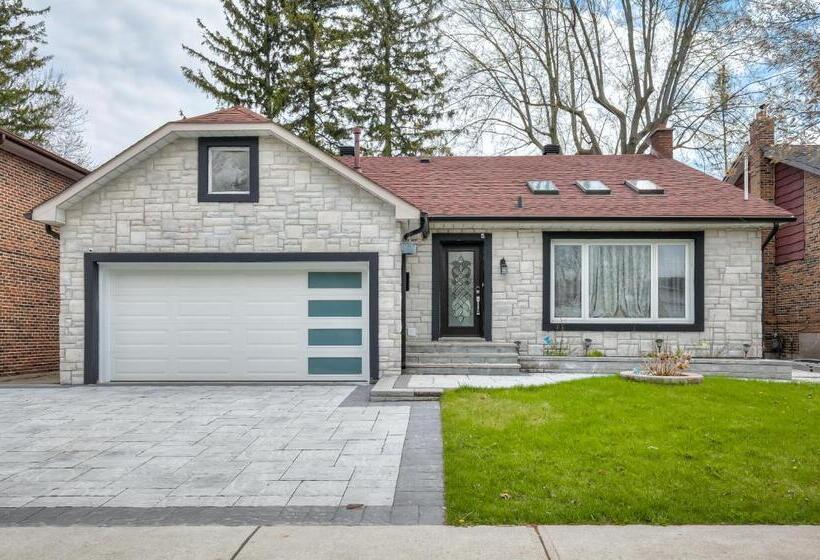 جناح 3 غرف نوم, Luxury Villas In Ajax And Scarborough