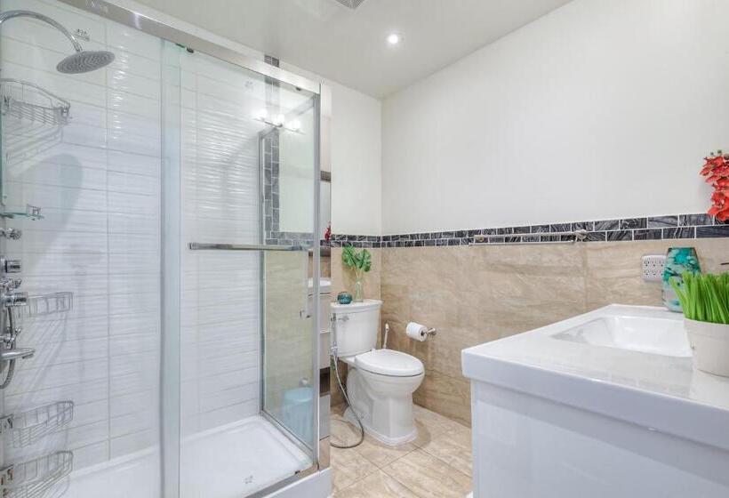 جناح 3 غرف نوم, Luxury Villas In Ajax And Scarborough