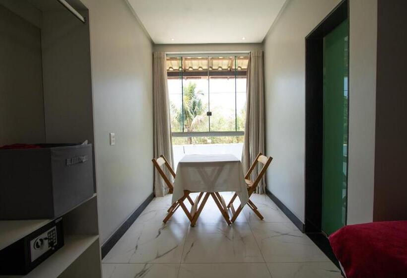 Superior 3 Pers. Værelse, Pousada Tribalista