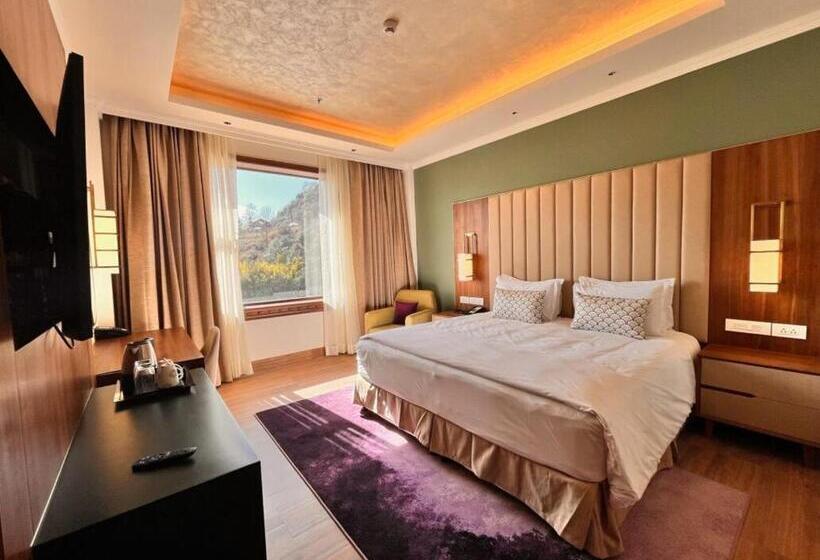 디럭스 룸, Vivanta Tawang