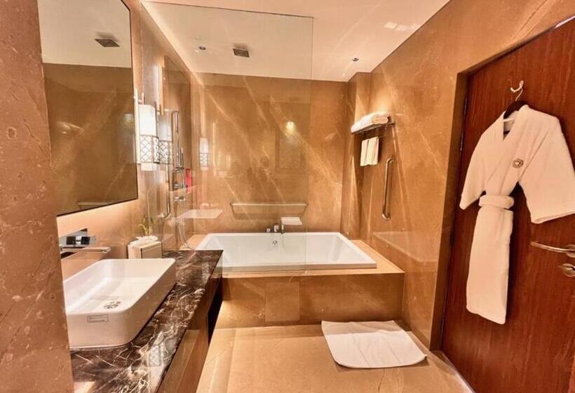 סוויטה, Vivanta Tawang