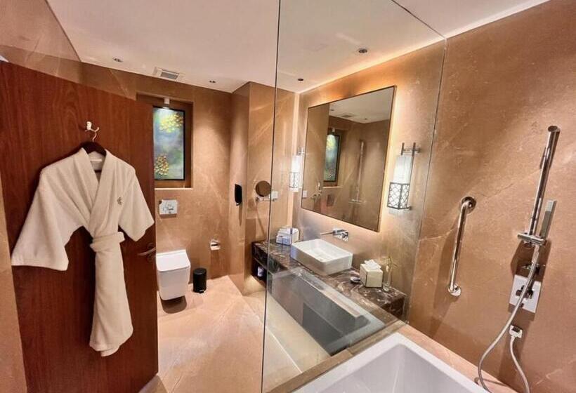스위트, Vivanta Tawang