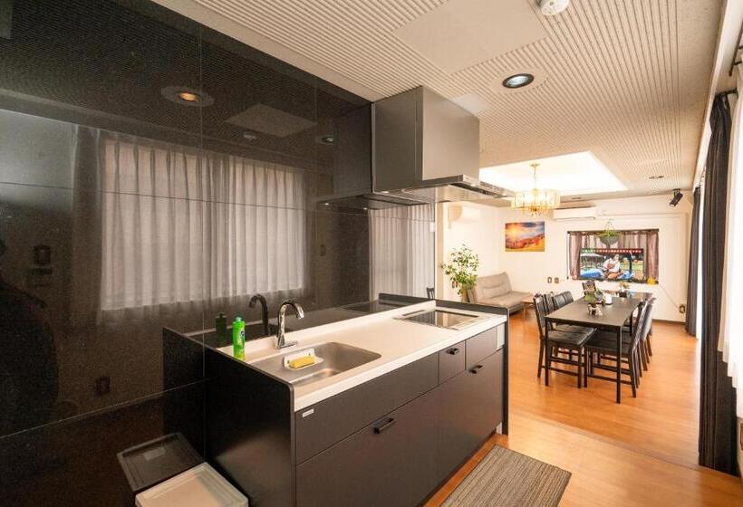 اتاق خانوادگی, Kyara Hotelミスミ301