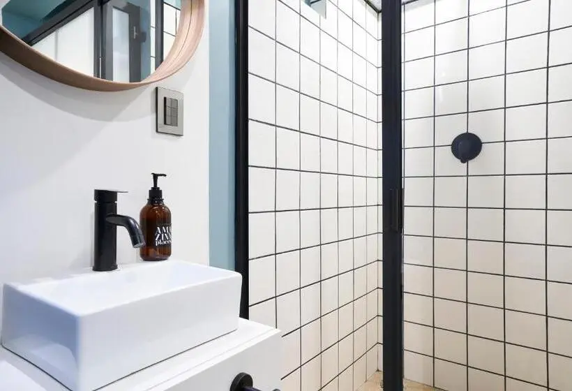 Deluxe-studio, Amazinn Places La Condesa Roma