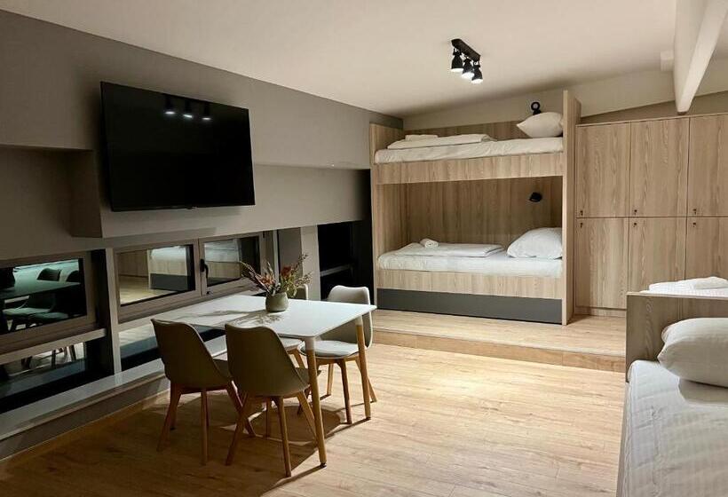 اتاق خانوادگی با سرویس بهداشتی مشترک, Borsa Rooms