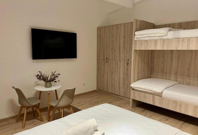 اتاق خانوادگی, Borsa Rooms