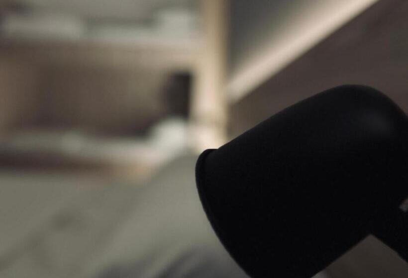 اتاق خانوادگی, Borsa Rooms