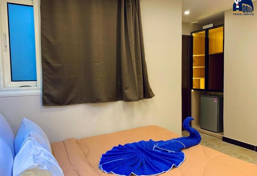 Economy Triple Room, Hola Pyramids Inn