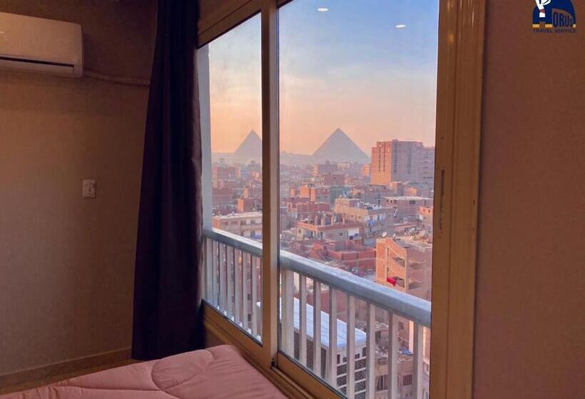 اتاق لوکس, Hola Pyramids Inn