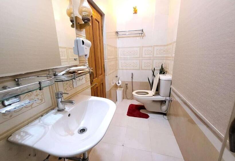 Habitació Estàndard amb Balconada, Ayarn 847 Home Stay