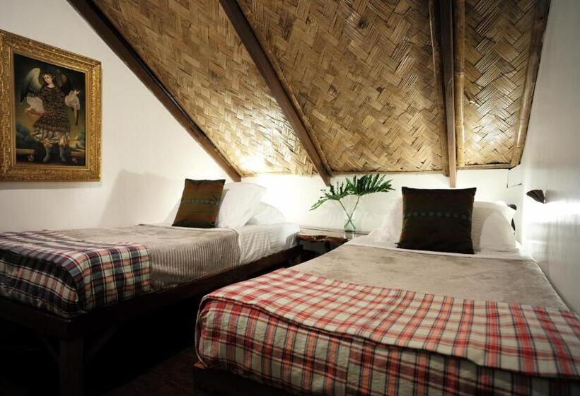 Номер Deluxe, Banahaw Circle Nature Retreat