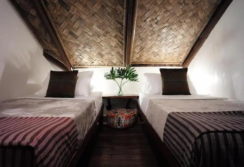 デラックスルーム, Banahaw Circle Nature Retreat