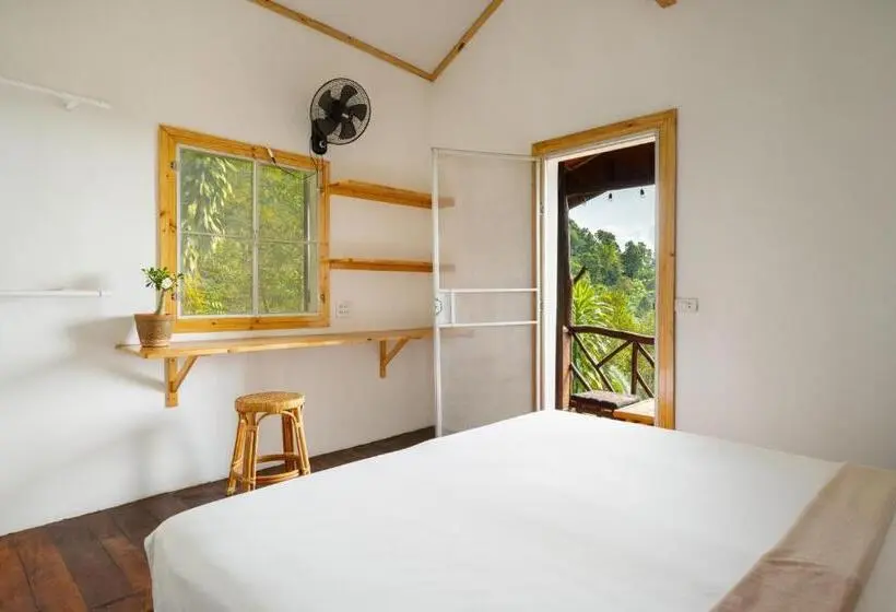 スタンダードバンガロー, The Source Yoga And Nature Retreat Koh Phangan