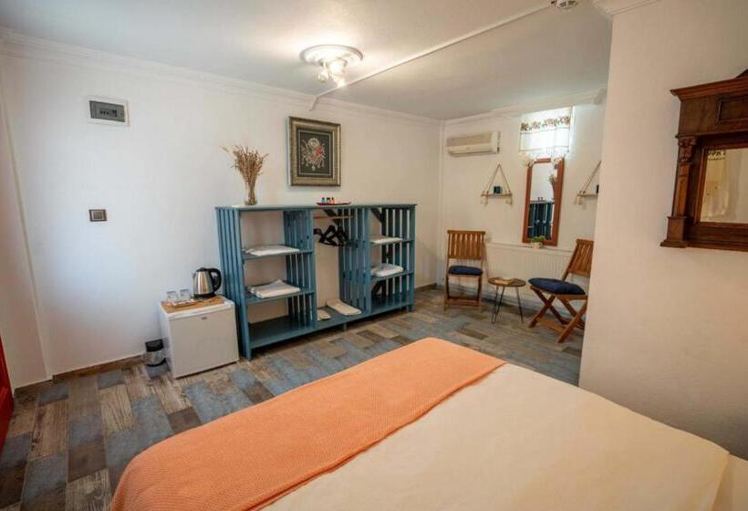 غرفة إقتصادية, Cunda Ada Kızı Otel