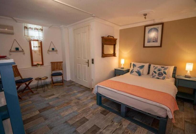 غرفة إقتصادية, Cunda Ada Kızı Otel