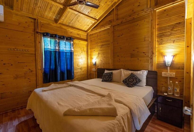 家庭间, Hitide Beach Resort