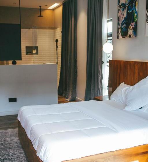 غرفة ديلوكس مزودة بشرفة, Burundi Palace Boutique