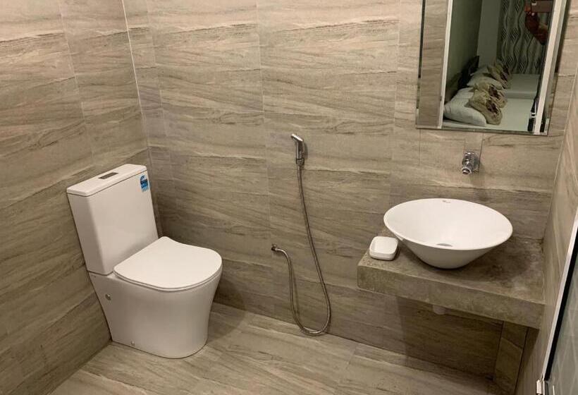 חדר משפחתי, Dl   Anuradhapura